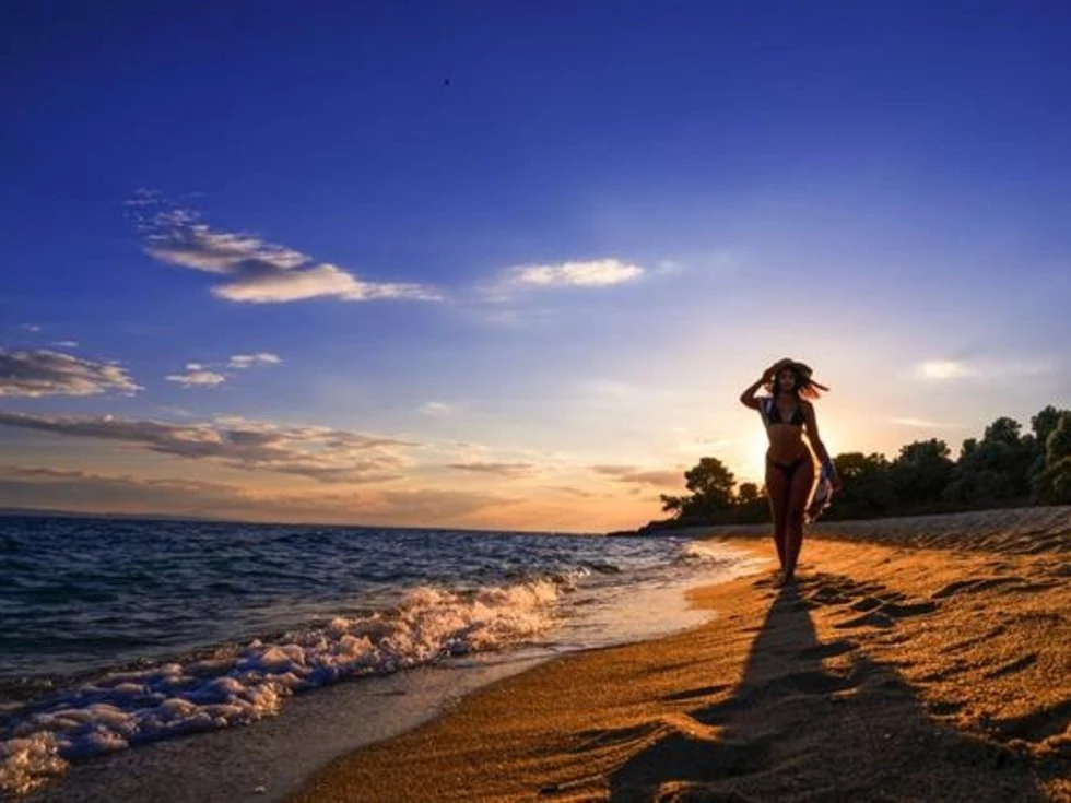 travel program image