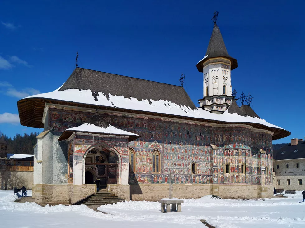 travel program image