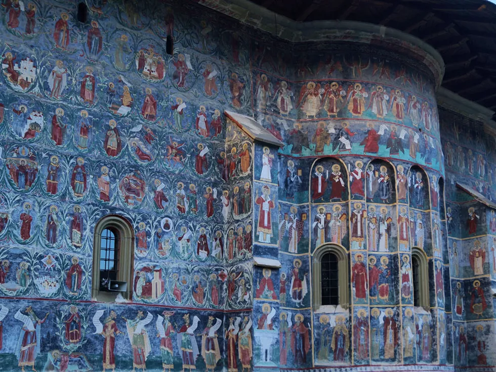 travel program image
