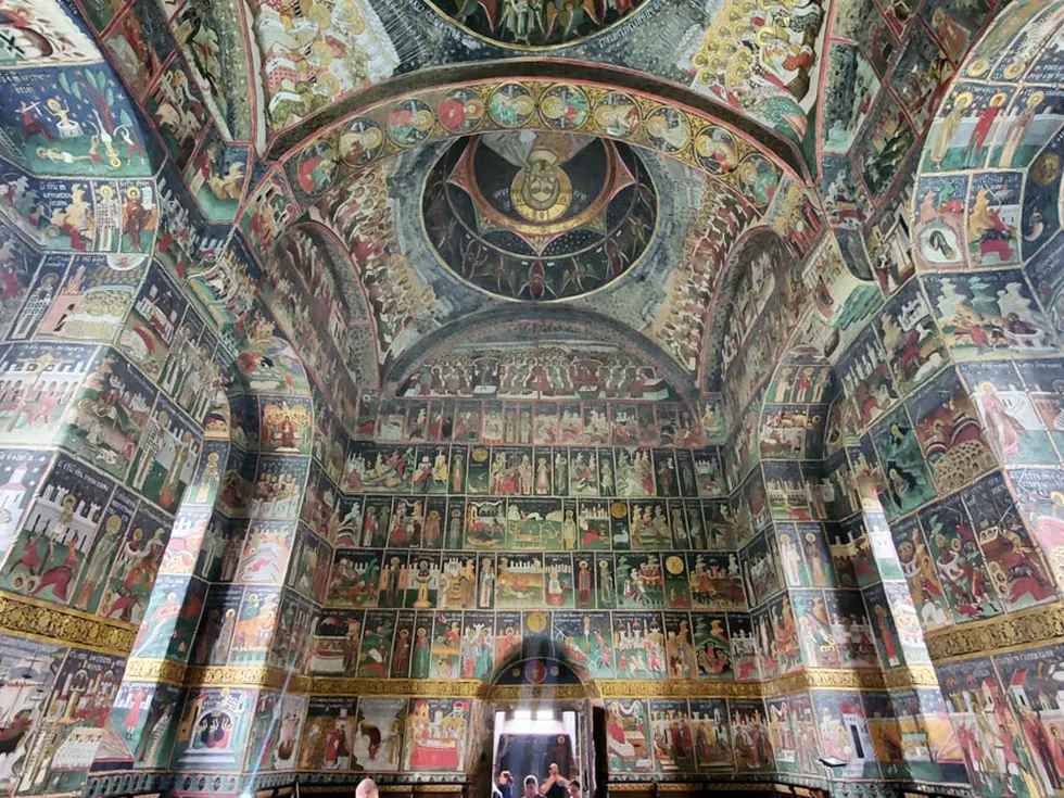 travel program image