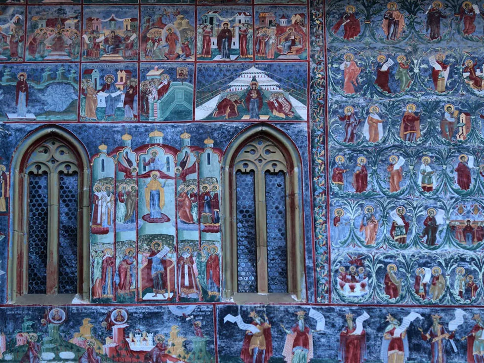 travel program image