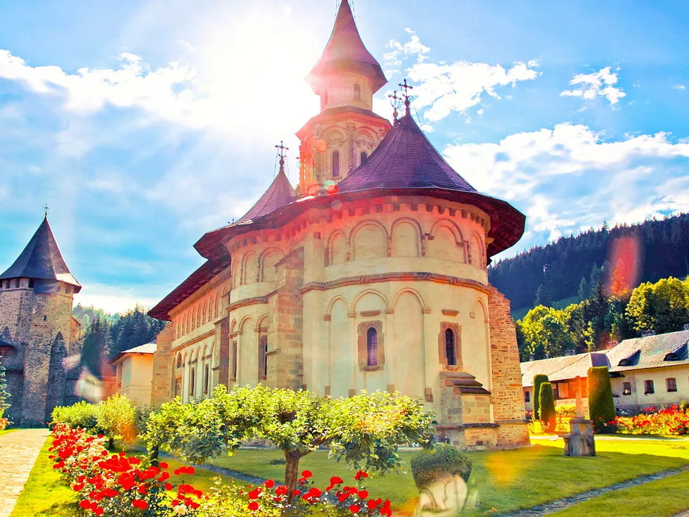 travel program image