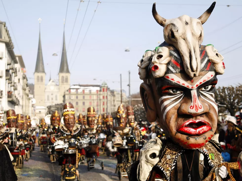 travel program image