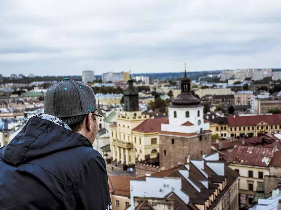 travel program image