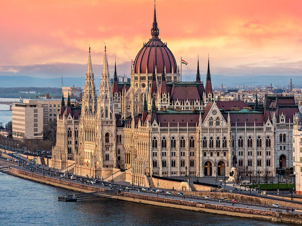 travel program image