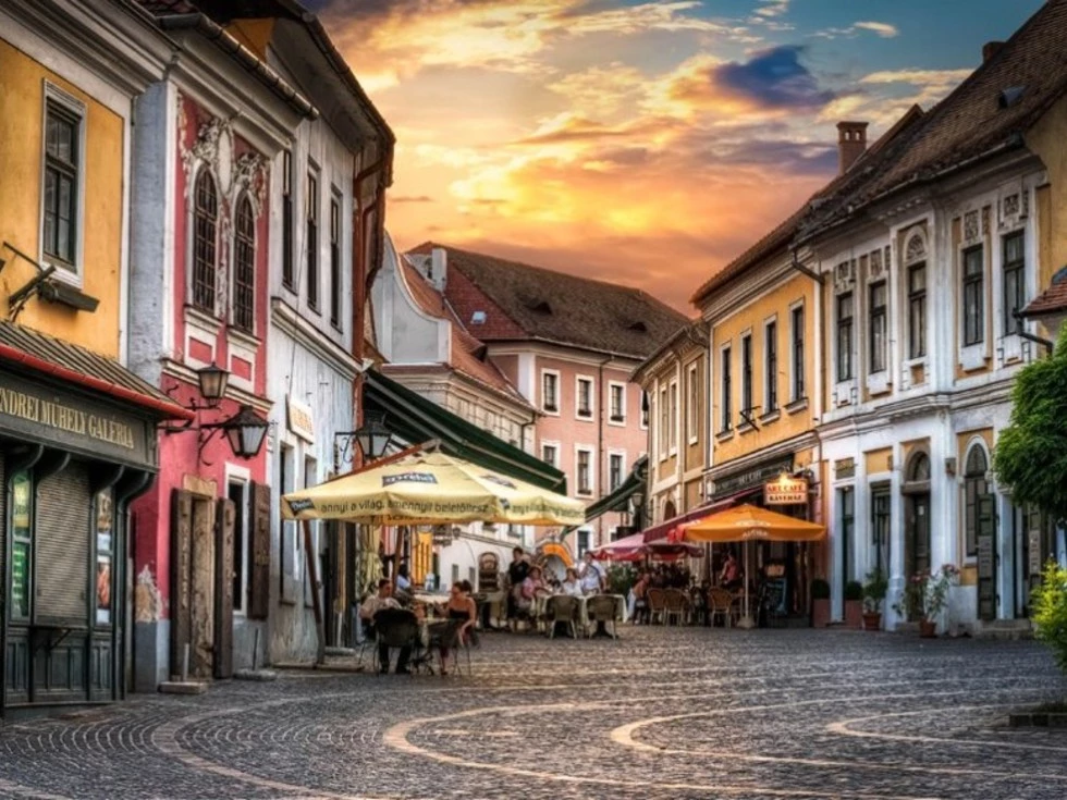 travel program image