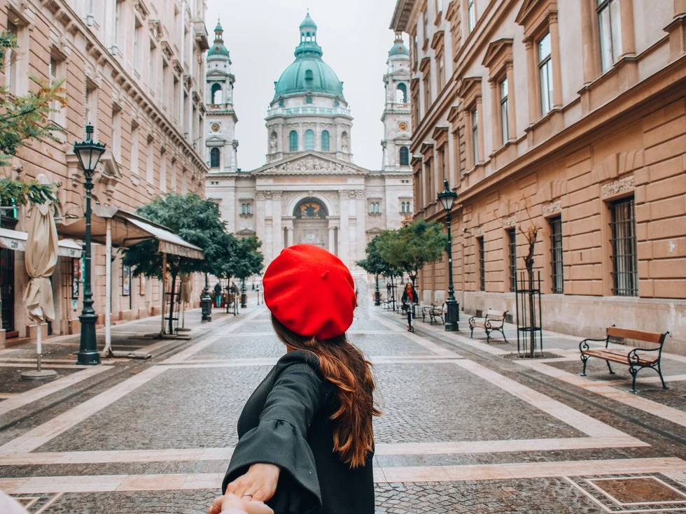 travel program image
